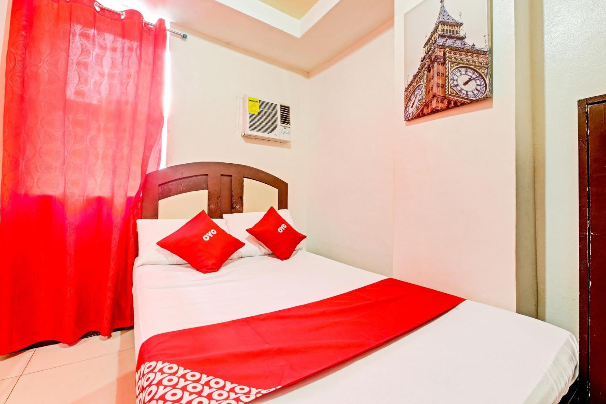 Hotel Oyo 894 Cosmo P Campa 2*